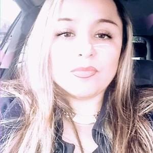 Meet your Posher, Rivera